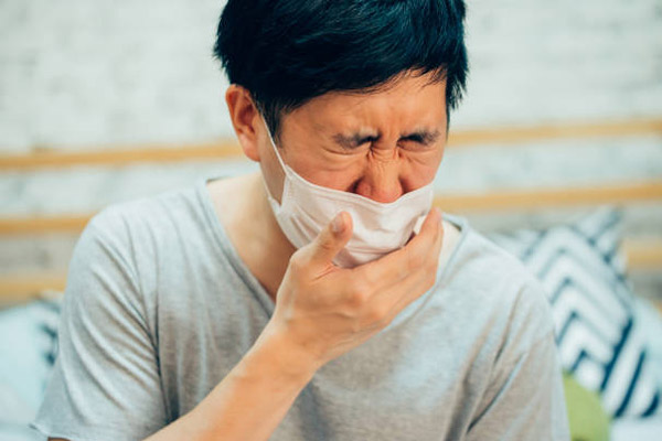 Viêm phổi có thể gây ra tình trạng tràn dịch màng phổi